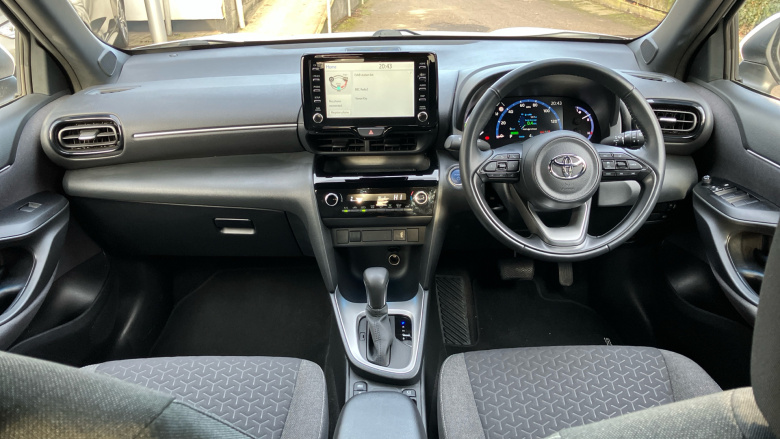 Toyota Yaris Cross 1.5 Hybrid Design 5dr CVT Hybrid Estate